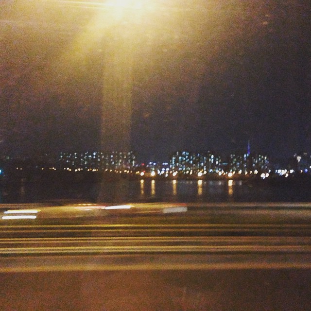 That's the thing abt being a city by the river. such beautiful sights.. #Seoul