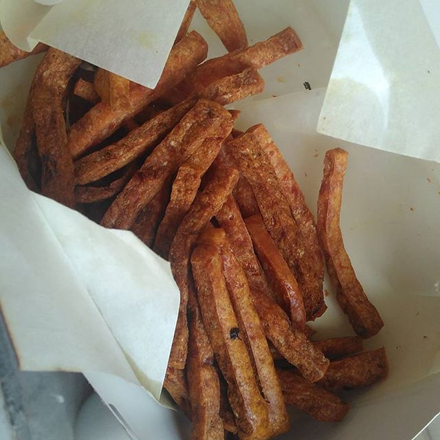 #spamfries ppl sell it at SGD3.80, I airfry it for fun cos airfryer long time no use. :D